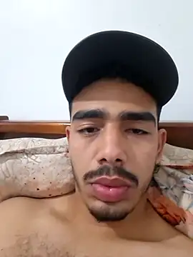 Snapshot of MATANAN31 chatting on 11-13-25, 06:06 MATANAN31 online show from 11-13-25, 06:06