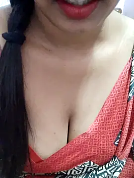 Snapshot of Indian_kannada_girl1 chatting on 10-24-25, 04:33 Indian kannada girl1 online show from 10-24-25, 04:33