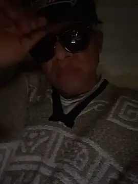 flores6cachondo9 online show from 12-03-25, 01:32