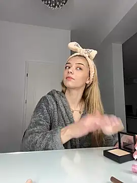 Barbie69Doll online show from 03-17-25, 06:07