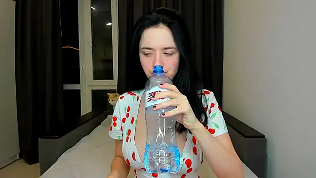 Snapshot of Minx_Night_CityXq chatting on 01-19-26, 01:20 Minx Night CityXq online show from 01-19-26, 01:20