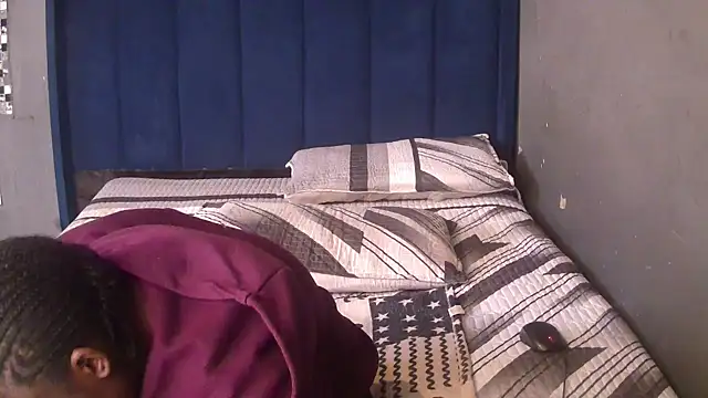 Snapshot of SexyShybarbie chatting on 06-22-26, 06:32 SexyShybarbie online show from 06-22-26, 06:32