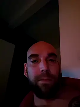 Smokeym123 online show from 11-08-25, 02:48