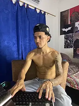 Zayn kane online show from 10-24-25, 03:49