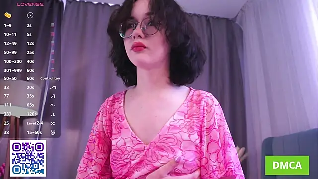 Snapshot of JodyHeap chatting on 07-16-26, 05:37 JodyHeap online show from 07-16-26, 05:37