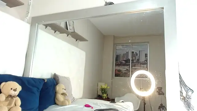 willow smitt online show from 11-11-25, 12:22