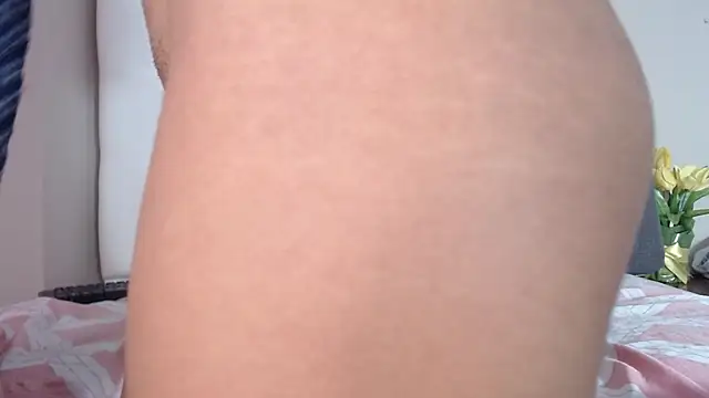 willow smitt online show from 10-15-25, 12:46