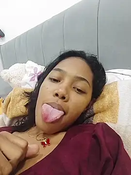 willow smitt online show from 02-19-26, 01:46