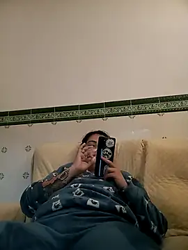 Seet Hanna online show from 03-19-26, 01:55