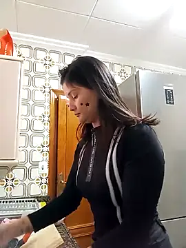 Seet Hanna online show from 02-27-26, 03:01