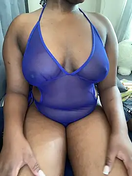 Snapshot of kythando chatting on 07-16-26, 07:16 kythando online show from 07-16-26, 07:16