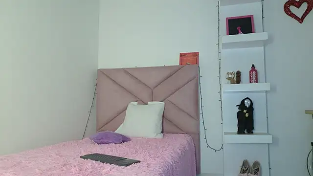 eva sin18 online show from 05-03-26, 11:30