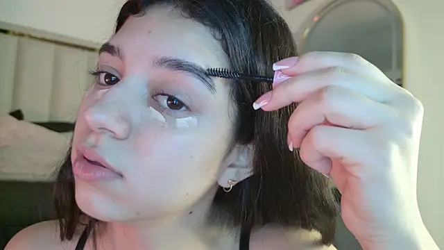 eva sin18 online show from 06-06-26, 11:32