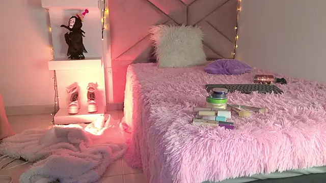 eva sin18 online show from 03-15-26, 11:23