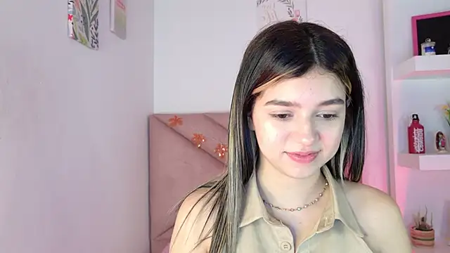 Snapshot of eva_sin18 chatting on 10-13-25, 11:16 eva sin18 online show from 10-13-25, 11:16