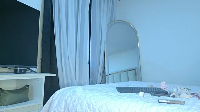 Snapshot of eva_sin18 chatting on 02-05-26, 11:11 eva sin18 online show from 02-05-26, 11:11