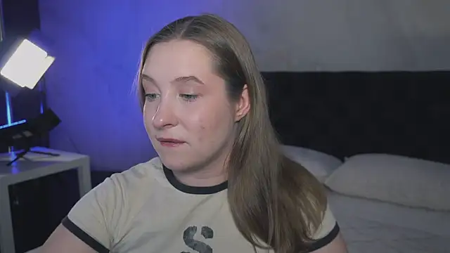 Snapshot of saint_trisha chatting on 03-03-26, 08:27 saint trisha online show from 03-03-26, 08:27