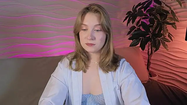 Snapshot of saint_trisha chatting on 06-03-26, 08:13 saint trisha online show from 06-03-26, 08:13