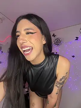 Snapshot of Kendramillerr_1 chatting on 03-10-25, 02:26 Kendramillerr 1 online show from 03-10-25, 02:26