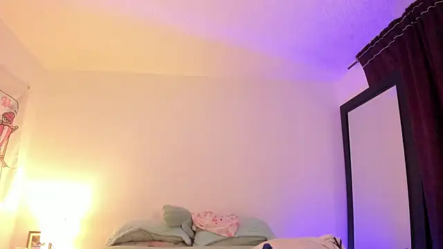 Alessamoth online show from 02-21-26, 04:20