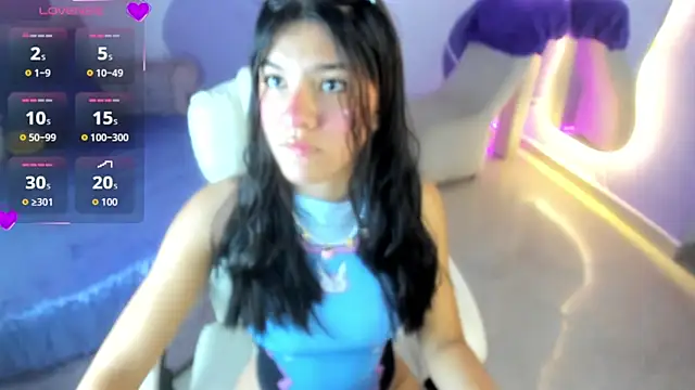 auroracute02 online show from 09-25-25, 01:17