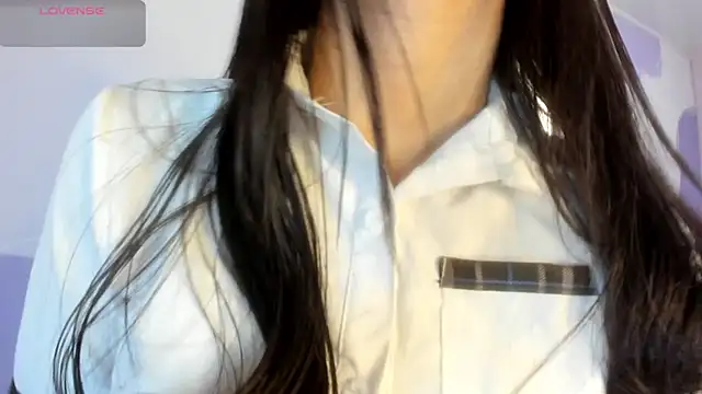 auroracute02 online show from 09-18-25, 01:14