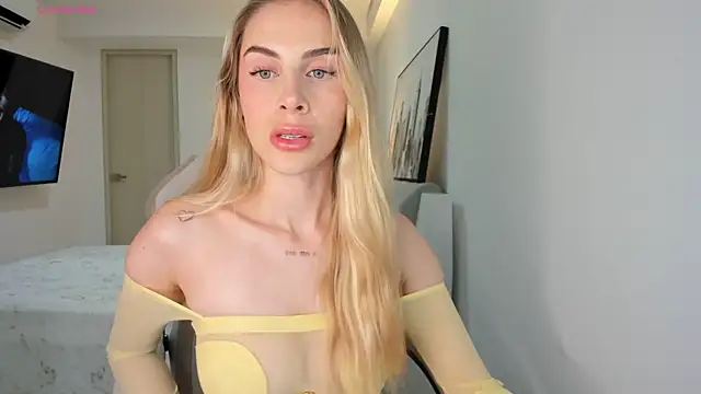 Danyblonde  online show from 10-26-25, 04:13