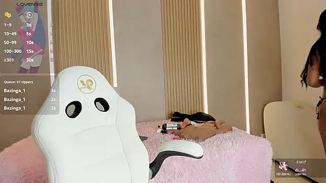 stephany summer online show from 03-09-26, 07:17