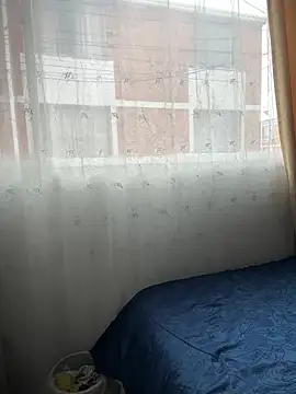 VictoriaGerard Pink online show from 12-18-25, 08:01