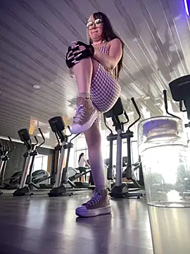 VictoriaGerard Pink online show from 09-19-25, 03:38