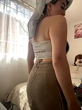 VictoriaGerard Pink online show from 12-02-25, 05:47