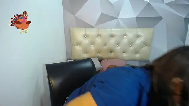 Milf-Prettyboobs online show from 11-28-25, 06:19