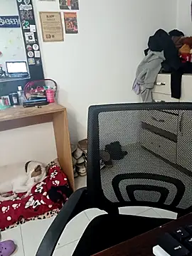 Snapshot of DaniPoison chatting on 03-12-26, 01:26 DaniPoison online show from 03-12-26, 01:26