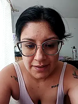 DaniPoison online show from 10-26-25, 01:22