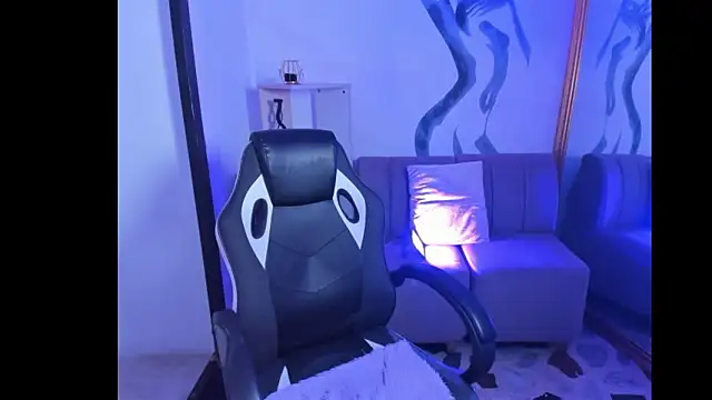 VanessaScott  online show from 02-16-26, 08:35