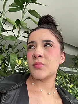 Paulet Johnson online show from 03-15-25, 07:48