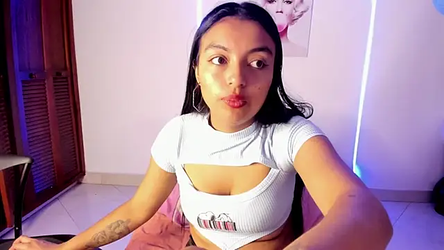 sweet cinamon online show from 10-05-25, 01:35