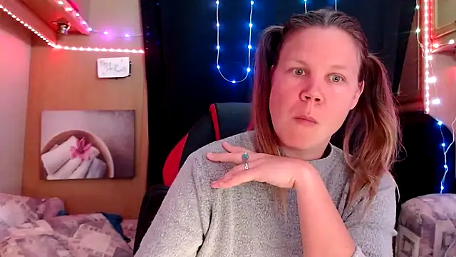 CallMeMaria online show from 03-06-25, 01:46