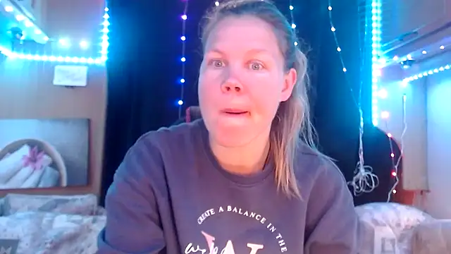 CallMeMaria online show from 02-19-25, 10:12