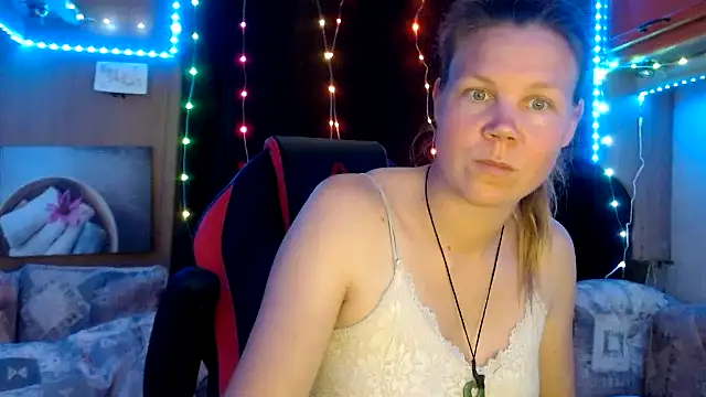 CallMeMaria online show from 02-13-25, 04:39