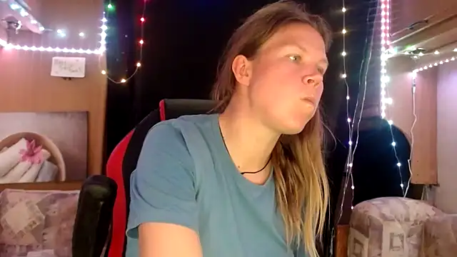 CallMeMaria online show from 02-18-25, 02:38