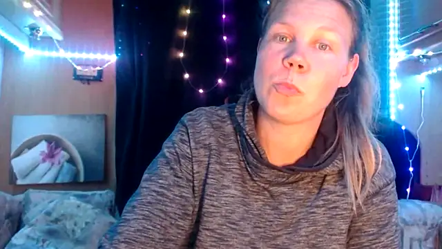 CallMeMaria online show from 02-27-25, 08:31