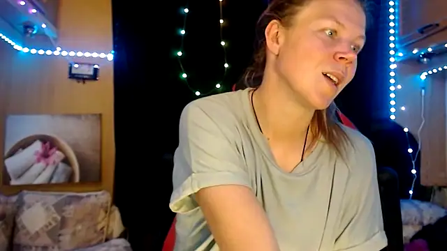 CallMeMaria online show from 02-28-25, 01:25