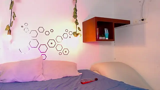 wet valery online show from 01-13-26, 04:05