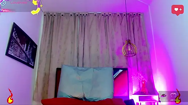 Snapshot of alexsandra_kiss chatting on 06-06-26, 12:10 alexsandra kiss online show from 06-06-26, 12:10