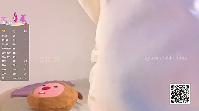 sweetlittlevenus online show from 10-15-25, 07:22