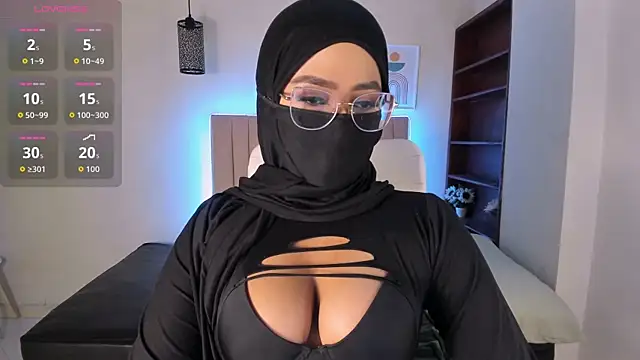 Sasha Anaan online show from 09-10-25, 08:46