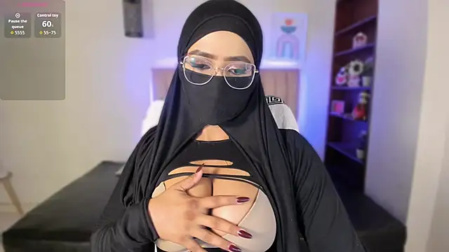 Sasha Anaan online show from 10-24-25, 08:35