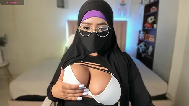 Sasha Anaan online show from 02-19-26, 04:31