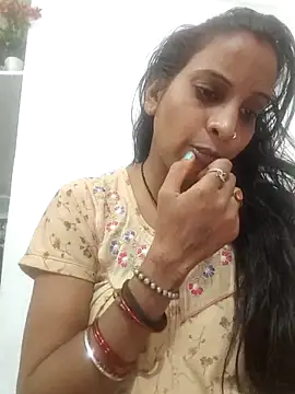 Snapshot of Hotty-Nidhi chatting on 10-15-25, 04:48 Hotty-Nidhi online show from 10-15-25, 04:48